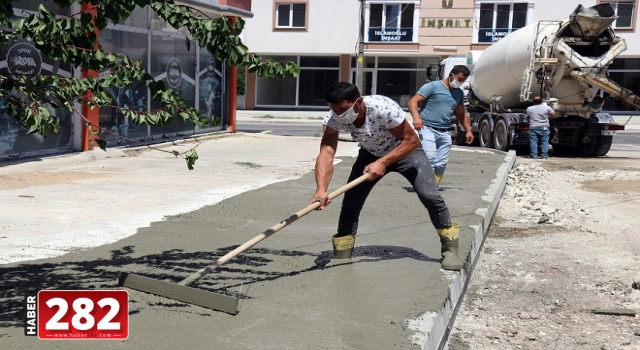 SENCAR SOKAK'TA BETON KALDIRIM YAPIMI TAMAMLANDI